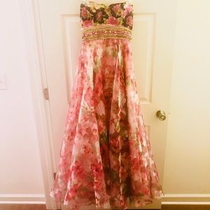 Tony Bowls Collection Evening/Prom Gown!